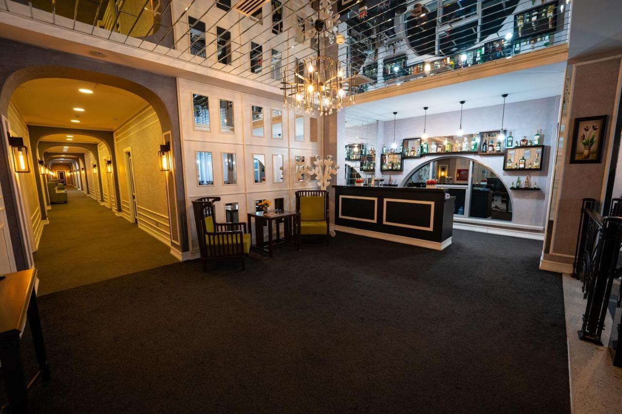 Dondar Hotel Formula 1 View Baku Exterior foto