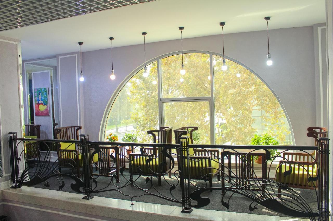 Dondar Hotel Formula 1 View Baku Exterior foto