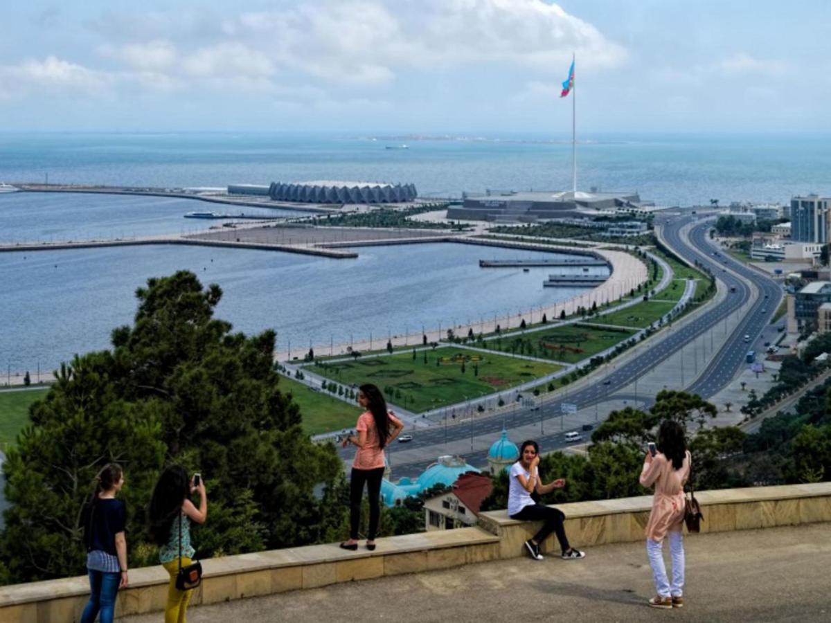 Dondar Hotel Formula 1 View Baku Exterior foto