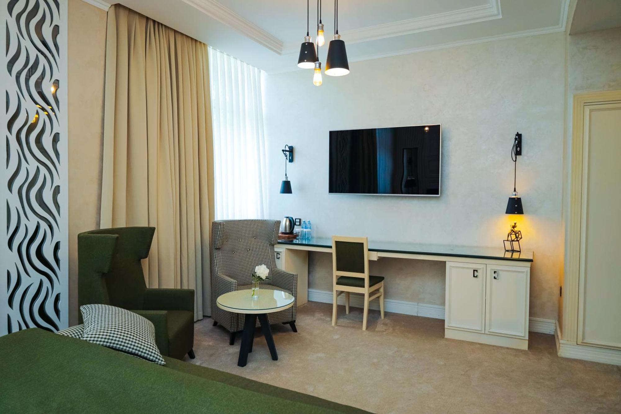 Dondar Hotel Formula 1 View Baku Exterior foto